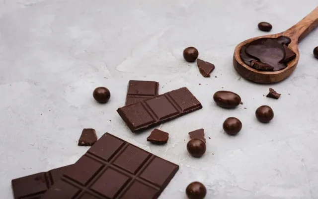 Dark Chocolate: Amazing Benefits and Specialized, Scientific Facts You Might Not Know