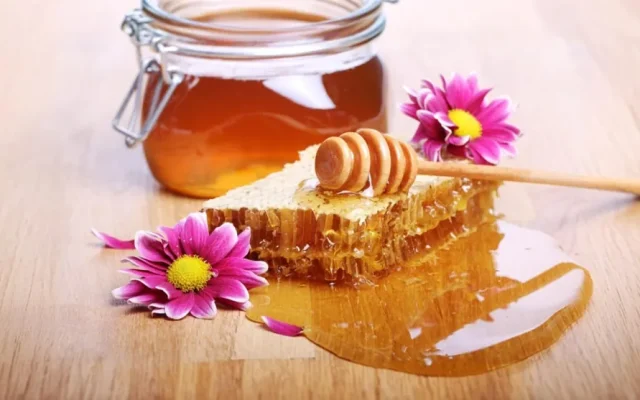 Honey Exposed: 7 Shocking Health Benefits and Hidden Risks You Need to Know