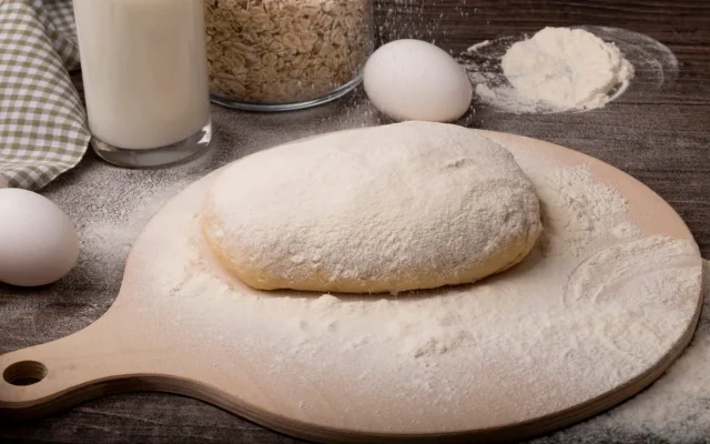 Discover the Secret to Soft and Perfect Pizza Dough!
